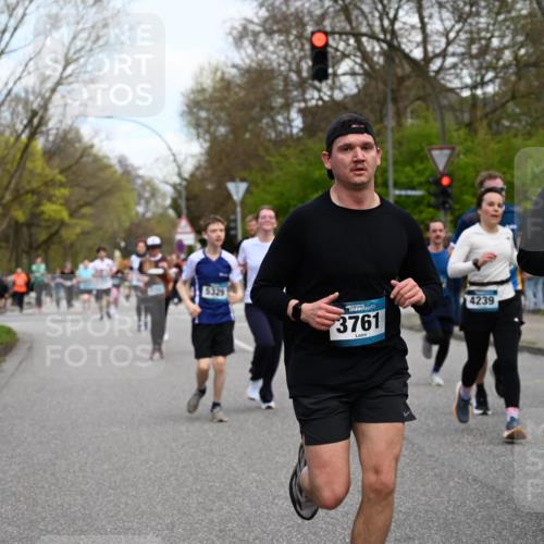 12.04.2026 - 45. Internationalen Wilhelmsburger Insellauf J. Mangold http://msf.ph/oto/9511280 12.04.2026 13:02:33 Ziel 2278, 2292, 2057, 5068, 3858, 3859, 4525, 4072, 2086, 5827, 4310, 4308, 5165, 4584, 5123, 5177, 5178, 5658, 4235, 3128, 5175, 3510, 4618, 4617, 4990, 3170, 4719, 4854, 3761, 4253, 5022, 4239, 3618, 3784, 5329, 5330, 4099, 4576, 4100, 2023, 5091, 5072, 5061, 4858, 5730, 4760, 5197, 5077, 5151, 4805, 4797, 4123, 4650, 4650, 5162, 4816, 3454, 3062, 4523, 2704, 4413, 5428, 2938, 5116, 4267, 2939, 5138, 3489 meine-sportfotos.de