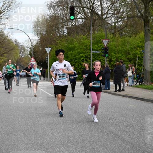 12.04.2026 - 45. Internationalen Wilhelmsburger Insellauf J. Mangold http://msf.ph/oto/9511344 12.04.2026 13:02:42 Ziel 5177, 5178, 5658, 4235, 3128, 5175, 3510, 4618, 4617, 4990, 3170, 4719, 4854, 3761, 4253, 5022, 4239, 3618, 3784, 5329, 5330, 4099, 4576, 4100, 2023, 5091, 5072, 5061, 4858, 5730, 4760, 5197, 5077, 5151, 4805, 4797, 4805, 4797, 4123, 4650, 5162, 4816, 3454, 3062, 4523, 2704, 4413, 5428, 2938, 5116, 4267, 2939, 5138, 3489, 5683, 5436, 3313 meine-sportfotos.de