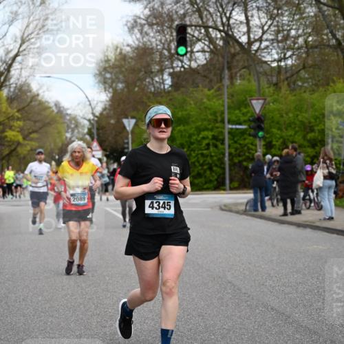12.04.2026 - 45. Internationalen Wilhelmsburger Insellauf J. Mangold http://msf.ph/oto/9511593 12.04.2026 13:03:33 Ziel 4323, 3962, 3652, 2642, 4780, 5063, 2508, 5200, 5208, 4842, 2287, 4843, 4526, 5475, 2007, 3523, 4217, 5433, 5430, 5105, 2580, 2412, 5448, 5150, 5668, 5198, 4372, 3737, 3736, 4373, 3883, 5662, 5252, 4032, 4345, 2369, 3768, 5155, 4226, 5250, 4247, 2715, 4260, 2715, 4260, 3034, 5469, 2128, 5667, 2089, 3870, 5193, 2307 meine-sportfotos.de