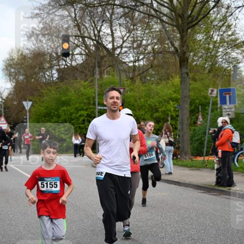 12.04.2026 - 45. Internationalen Wilhelmsburger Insellauf J. Mangold http://msf.ph/oto/9511628 12.04.2026 13:03:39 Ziel 4780, 5063, 2508, 5200, 5208, 4842, 2287, 4843, 4526, 5475, 2007, 3523, 4217, 5433, 5430, 5105, 2580, 2412, 5448, 5150, 5668, 5198, 4372, 3737, 3736, 4373, 3883, 5662, 5252, 4032, 4345, 2369, 3768, 5155, 4226, 5250, 4247, 2715, 4260, 3034, 5469, 2128, 5667, 2089, 3870, 5193, 2307, 5257, 4647, 5565, 4600, 5474, 4653, 5420, 5599 meine-sportfotos.de