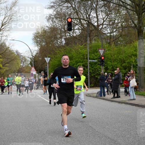 12.04.2026 - 45. Internationalen Wilhelmsburger Insellauf J. Mangold http://msf.ph/oto/9511646 12.04.2026 13:03:41 Ziel 2508, 5200, 5208, 4842, 2287, 4843, 4526, 5475, 2007, 3523, 4217, 5433, 5430, 5105, 2580, 2412, 5448, 5150, 5668, 5198, 4372, 3737, 3736, 4373, 3883, 5662, 5252, 4032, 4345, 2369, 3768, 5155, 3768, 5155, 4226, 5250, 4247, 2715, 4260, 3034, 5469, 2128, 5667, 2089, 3870, 5193, 2307, 5257, 4647, 5565, 4600, 5474, 4653, 5420, 5599, 5620, 4951, 4115 meine-sportfotos.de