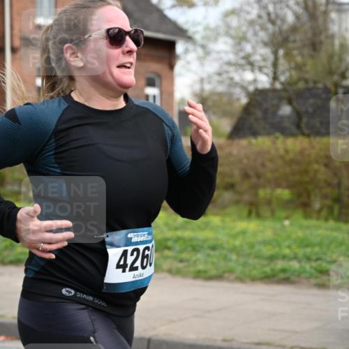 12.04.2026 - 45. Internationalen Wilhelmsburger Insellauf J. Mangold http://msf.ph/oto/9511682 12.04.2026 13:03:46 Ziel 4843, 4526, 5475, 2007, 3523, 4217, 5433, 5430, 5105, 2580, 2412, 5448, 5150, 5668, 5198, 4372, 3737, 3736, 4373, 3883, 5662, 5252, 4032, 4345, 2369, 3768, 5155, 4226, 5250, 4247, 2715, 4260, 3034, 3034, 5469, 2128, 5667, 2089, 3870, 5193, 2307, 5257, 5257, 4647, 5565, 4600, 5474, 4653, 5420, 5599, 5620, 4951, 4115, 4351, 4125 meine-sportfotos.de