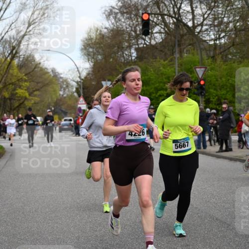 12.04.2026 - 45. Internationalen Wilhelmsburger Insellauf J. Mangold http://msf.ph/oto/9511708 12.04.2026 13:03:50 Ziel 5430, 5105, 2580, 2412, 5448, 5150, 5668, 5198, 4372, 3737, 3736, 4373, 3883, 5662, 5252, 4032, 4345, 2369, 3768, 5155, 4226, 5250, 4247, 2715, 4260, 3034, 5469, 2128, 5667, 2089, 3870, 5193, 2307, 5257, 4647, 5565, 4600, 5474, 4653, 4600, 5474, 4653, 5420, 5599, 5620, 4951, 4115, 4351, 4125, 5248 meine-sportfotos.de