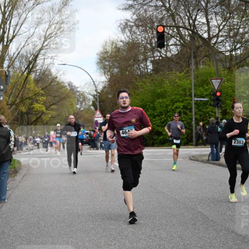12.04.2026 - 45. Internationalen Wilhelmsburger Insellauf J. Mangold http://msf.ph/oto/9511774 12.04.2026 13:04:03 Ziel 4345, 2369, 3768, 5155, 4226, 5250, 4247, 2715, 4260, 3034, 5469, 2128, 5667, 2089, 3870, 5193, 2307, 5257, 4647, 5565, 4600, 5474, 4653, 5420, 5599, 5420, 5599, 5620, 4951, 4115, 4351, 4125, 5248, 5064, 4048, 5423, 5066, 5458, 5728, 5724, 2798 meine-sportfotos.de