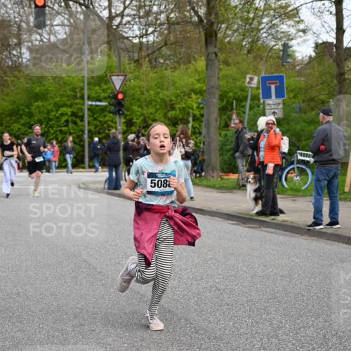 12.04.2026 - 45. Internationalen Wilhelmsburger Insellauf J. Mangold http://msf.ph/oto/9511910 12.04.2026 13:04:33 Ziel 4351, 4125, 5248, 5064, 4048, 5423, 5066, 5458, 5728, 5724, 2798, 5088, 5864, 3964, 2891, 5864, 3964, 2891, 4314, 5096, 5808, 5477, 3068, 5144, 5002, 5427, 4610, 4610, 5128, 5098, 5235, 5234, 5504, 2139, 3001, 2443, 5862, 5110, 4892, 5752 meine-sportfotos.de
