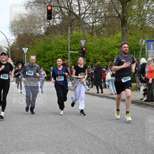 12.04.2026 - 45. Internationalen Wilhelmsburger Insellauf J. Mangold http://msf.ph/oto/9511925 12.04.2026 13:04:37 Ziel 5248, 5064, 4048, 5423, 5066, 5458, 5728, 5724, 2798, 5088, 5864, 3964, 2891, 4314, 5096, 5808, 5477, 3068, 3068, 5144, 5002, 5427, 4610, 5128, 5098, 5235, 5234, 5128, 5098, 5235, 5234, 5504, 2139, 3001, 2443, 5862, 5110, 4892, 5752, 3817 meine-sportfotos.de