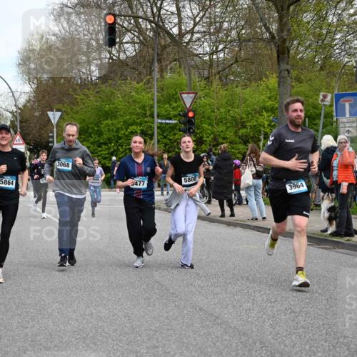 12.04.2026 - 45. Internationalen Wilhelmsburger Insellauf J. Mangold http://msf.ph/oto/9511926 12.04.2026 13:04:37 Ziel 5248, 5064, 4048, 5423, 5066, 5458, 5728, 5724, 2798, 5088, 5864, 3964, 2891, 4314, 5096, 5808, 5477, 3068, 3068, 5144, 5002, 5427, 4610, 5128, 5098, 5235, 5234, 5128, 5098, 5235, 5234, 5504, 2139, 3001, 2443, 5862, 5110, 4892, 5752, 3817 meine-sportfotos.de