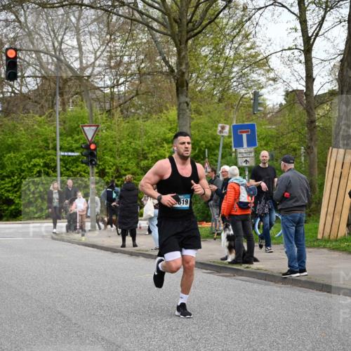 12.04.2026 - 45. Internationalen Wilhelmsburger Insellauf J. Mangold http://msf.ph/oto/9512280 12.04.2026 13:05:34 Ziel 5476, 4105, 3934, 5597, 5249, 5263, 5414, 4126, 3782, 3164, 4452, 4775, 5486, 4619, 3316, 4219, 5848, 2922, 3032, 4391, 4391, 5323, 4432, 4236, 5677, 4507, 4638, 4010, 4011, 5719, 4092, 4819, 5588, 2335, 4897, 2584, 3591 meine-sportfotos.de