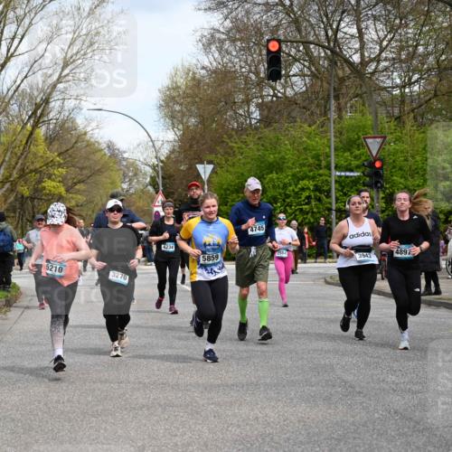 12.04.2026 - 45. Internationalen Wilhelmsburger Insellauf J. Mangold http://msf.ph/oto/9512414 12.04.2026 13:06:02 Ziel 2922, 3032, 4391, 5323, 4432, 4236, 5677, 4507, 4638, 4010, 4011, 5719, 4092, 4819, 5588, 2335, 4897, 2584, 3591, 5859, 4657, 4006, 4657, 4006, 5218, 4133, 3264, 4091, 3278, 3877, 3943, 3804, 3270, 2008, 3611, 5210, 4234, 4705, 4745, 3869, 3866, 2536, 4510, 4078, 4641, 4821, 4408, 3862, 4248, 4044, 5354, 5587 meine-sportfotos.de