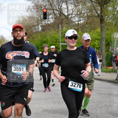 12.04.2026 - 45. Internationalen Wilhelmsburger Insellauf J. Mangold http://msf.ph/oto/9512447 12.04.2026 13:06:05 Ziel 2922, 3032, 4391, 5323, 4432, 4236, 5677, 4507, 4638, 4010, 4011, 5719, 4092, 4819, 5588, 2335, 4897, 2584, 3591, 5859, 4657, 4006, 5218, 4133, 3264, 3264, 4091, 3278, 3877, 3943, 3804, 3270, 2008, 3611, 5210, 4234, 4705, 4234, 4705, 4745, 3869, 3866, 2536, 4510, 4078, 4641, 4821, 4408, 3862, 4248, 4044, 5354, 5587, 4122, 5665, 4280, 5132, 5203, 4496 meine-sportfotos.de
