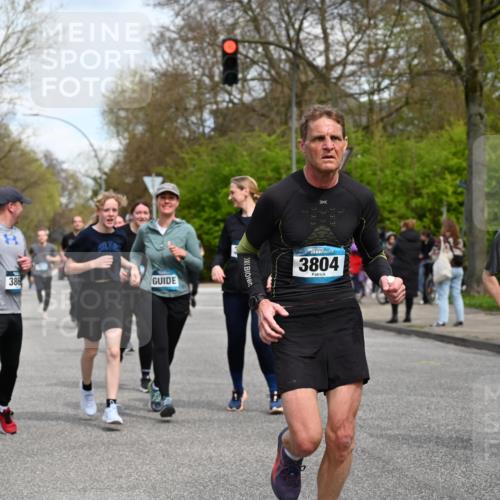 12.04.2026 - 45. Internationalen Wilhelmsburger Insellauf J. Mangold http://msf.ph/oto/9512475 12.04.2026 13:06:08 Ziel 3032, 4391, 5323, 4432, 4236, 5677, 4507, 4638, 4010, 4011, 5719, 4092, 4819, 5588, 2335, 4897, 2584, 3591, 5859, 4657, 4006, 5218, 4133, 3264, 4091, 3278, 3877, 3943, 3804, 3943, 3804, 3270, 2008, 3611, 5210, 4234, 4705, 4745, 3869, 3866, 2536, 4510, 4078, 4641, 4821, 4408, 3862, 4248, 4408, 3862, 4248, 4044, 5354, 5587, 4122, 5665, 4280, 5132, 5203, 4496, 2804, 4479 meine-sportfotos.de