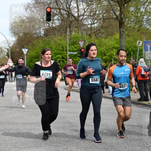 12.04.2026 - 45. Internationalen Wilhelmsburger Insellauf J. Mangold http://msf.ph/oto/9512545 12.04.2026 13:06:22 Ziel 4819, 5588, 2335, 4897, 2584, 3591, 5859, 4657, 4006, 5218, 4133, 3264, 4091, 3278, 3877, 3943, 3804, 3270, 2008, 3611, 5210, 4234, 4705, 4745, 3869, 3866, 2536, 4510, 4078, 4641, 4821, 4408, 3862, 4248, 4044, 5354, 4044, 5354, 5587, 4122, 5665, 4280, 5132, 5203, 4496, 2804, 4479, 4114, 4173, 4173, 4729, 4273, 3292, 5510, 4885 meine-sportfotos.de