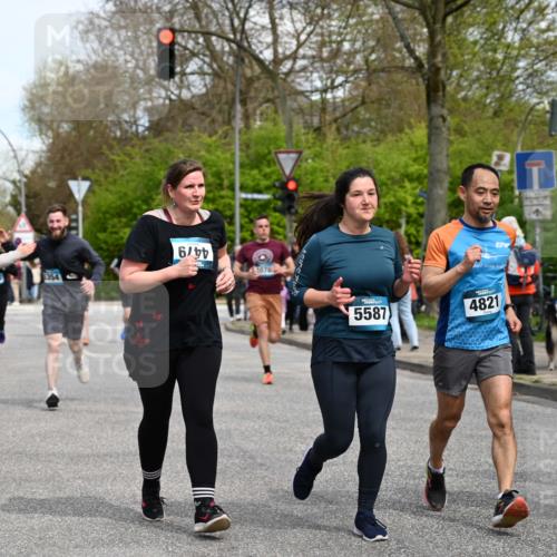 12.04.2026 - 45. Internationalen Wilhelmsburger Insellauf J. Mangold http://msf.ph/oto/9512547 12.04.2026 13:06:22 Ziel 4819, 5588, 2335, 4897, 2584, 3591, 5859, 4657, 4006, 5218, 4133, 3264, 4091, 3278, 3877, 3943, 3804, 3270, 2008, 3611, 5210, 4234, 4705, 4745, 3869, 3866, 2536, 4510, 4078, 4641, 4821, 4408, 3862, 4248, 4044, 5354, 4044, 5354, 5587, 4122, 5665, 4280, 5132, 5203, 4496, 2804, 4479, 4114, 4173, 4173, 4729, 4273, 3292, 5510, 4885 meine-sportfotos.de