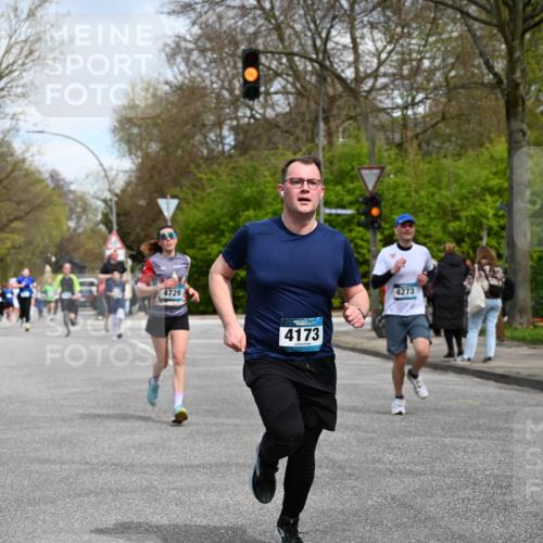 12.04.2026 - 45. Internationalen Wilhelmsburger Insellauf J. Mangold http://msf.ph/oto/9512633 12.04.2026 13:06:39 Ziel 4234, 4705, 4745, 3869, 3866, 2536, 4510, 4078, 4641, 4821, 4408, 3862, 4248, 4044, 5354, 5587, 4122, 5665, 4280, 5132, 5203, 4496, 2804, 4479, 4114, 4173, 4729, 4273, 3292, 5510, 4885, 4514, 4138, 4764, 4665, 5713, 5194, 5069, 5076, 4723, 4724, 2943, 4722, 5202, 4094, 3672, 5497, 5499, 5461 meine-sportfotos.de