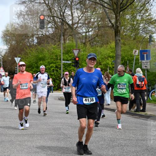 12.04.2026 - 45. Internationalen Wilhelmsburger Insellauf J. Mangold http://msf.ph/oto/9512726 12.04.2026 13:06:56 Ziel 4114, 4173, 4729, 4273, 3292, 5510, 4885, 4514, 4138, 4764, 4665, 5713, 5194, 5069, 5076, 4723, 4724, 2943, 4722, 5202, 4094, 3672, 5497, 5499, 5461, 3242, 5078, 5078, 2925, 5226, 2745, 5028, 5148, 3641, 5426, 5216 meine-sportfotos.de