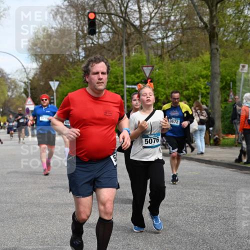 12.04.2026 - 45. Internationalen Wilhelmsburger Insellauf J. Mangold http://msf.ph/oto/9512763 12.04.2026 13:07:00 Ziel 4729, 4273, 3292, 5510, 4885, 4514, 4138, 4764, 4665, 5713, 5194, 5069, 5076, 4723, 4724, 2943, 4722, 5202, 4094, 3672, 5497, 5499, 5461, 3242, 5078, 2925, 5226, 2745, 5028, 5148, 3641, 5426, 5216, 5431, 5425, 5735 meine-sportfotos.de
