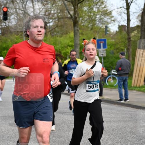 12.04.2026 - 45. Internationalen Wilhelmsburger Insellauf J. Mangold http://msf.ph/oto/9512771 12.04.2026 13:07:01 Ziel 4729, 4273, 3292, 5510, 4885, 4514, 4138, 4764, 4665, 5713, 5194, 5069, 5076, 4723, 4724, 2943, 4722, 5202, 4094, 5202, 4094, 3672, 5497, 5499, 5461, 3242, 5078, 2925, 5226, 2745, 5028, 5148, 5148, 3641, 5426, 5216, 5431, 5425, 5735 meine-sportfotos.de