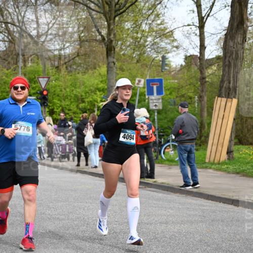 12.04.2026 - 45. Internationalen Wilhelmsburger Insellauf J. Mangold http://msf.ph/oto/9512793 12.04.2026 13:07:03 Ziel 4729, 4273, 3292, 5510, 4885, 4514, 4138, 4764, 4665, 5713, 5194, 5069, 5076, 4723, 4724, 2943, 4722, 5202, 4094, 3672, 5497, 5499, 5461, 5461, 3242, 5078, 2925, 5226, 2745, 5028, 5148, 3641, 5426, 5216, 5431, 5425, 5735, 5401 meine-sportfotos.de