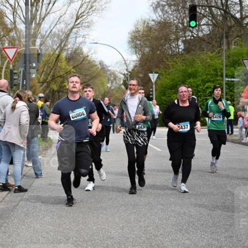 12.04.2026 - 45. Internationalen Wilhelmsburger Insellauf J. Mangold http://msf.ph/oto/9512875 12.04.2026 13:07:14 Ziel 4514, 4138, 4764, 4665, 5713, 5194, 5069, 5076, 4723, 4724, 2943, 4722, 5202, 4094, 3672, 5497, 5499, 5461, 3242, 5078, 2925, 5226, 2745, 5028, 5148, 3641, 5426, 5216, 5431, 5425, 5735, 5401, 2728, 2478, 2477, 5564, 4437, 4436, 2421, 4676, 3868, 4405, 4725, 4416, 3970, 4795 meine-sportfotos.de