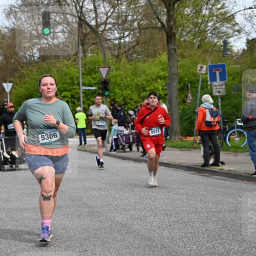 12.04.2026 - 45. Internationalen Wilhelmsburger Insellauf J. Mangold http://msf.ph/oto/9513137 12.04.2026 13:07:57 Ziel 2421, 4676, 3868, 4405, 4725, 4416, 3970, 4795, 3120, 5103, 4845, 5320, 5568, 4161, 5753, 4218, 4199, 5220, 3070, 4736, 4149, 4912, 4300, 3135, 3795, 4300, 3135, 3795, 5215, 4940, 4454, 4046, 4824, 5548, 5547, 4640, 4640, 5231, 5306, 3896, 4967, 2436, 2045, 3745, 2046 meine-sportfotos.de