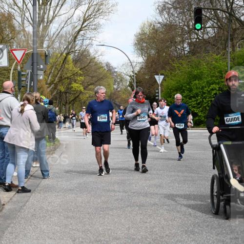 12.04.2026 - 45. Internationalen Wilhelmsburger Insellauf J. Mangold http://msf.ph/oto/9513160 12.04.2026 13:08:01 Ziel 4795, 3120, 5103, 4845, 5320, 5568, 4161, 5753, 4218, 4199, 5220, 3070, 4736, 4149, 4912, 4300, 3135, 3795, 5215, 5215, 4940, 4454, 4046, 4824, 5548, 5547, 4640, 5231, 5306, 3896, 4967, 2436, 2045, 3745, 2046, 4102, 5795, 4860, 5313 meine-sportfotos.de