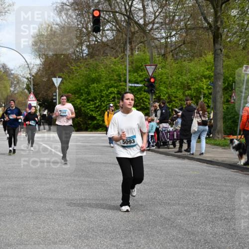 12.04.2026 - 45. Internationalen Wilhelmsburger Insellauf J. Mangold http://msf.ph/oto/9513243 12.04.2026 13:08:23 Ziel 5215, 4940, 4454, 4046, 4824, 5548, 5547, 4640, 5231, 5306, 3896, 4967, 2436, 2045, 3745, 2046, 4102, 5795, 5795, 4860, 5313, 5027, 5093, 5020, 4265, 3035, 5305, 4757, 4039, 4901, 5746, 2560, 5229, 2077, 2923, 4652, 2260 meine-sportfotos.de