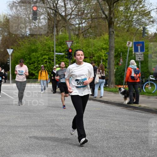12.04.2026 - 45. Internationalen Wilhelmsburger Insellauf J. Mangold http://msf.ph/oto/9513250 12.04.2026 13:08:23 Ziel 5215, 4940, 4454, 4046, 4824, 5548, 5547, 4640, 5231, 5306, 3896, 4967, 2436, 2045, 3745, 2046, 4102, 5795, 5795, 4860, 5313, 5027, 5093, 5020, 4265, 3035, 5305, 4757, 4039, 4901, 5746, 2560, 5229, 2077, 2923, 4652, 2260 meine-sportfotos.de