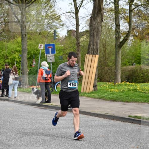 12.04.2026 - 45. Internationalen Wilhelmsburger Insellauf J. Mangold http://msf.ph/oto/9513271 12.04.2026 13:08:26 Ziel 5215, 4940, 4454, 4046, 4824, 5548, 5547, 4640, 5231, 5306, 3896, 4967, 2436, 2045, 3745, 2046, 4102, 5795, 4860, 5313, 5027, 5093, 5020, 4265, 3035, 5305, 4757, 4039, 4901, 5746, 2560, 5229, 2077, 2923, 4652, 2260, 3261, 5324, 3406, 3359, 2981, 5712, 3791 meine-sportfotos.de