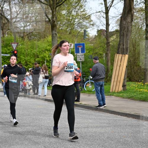 12.04.2026 - 45. Internationalen Wilhelmsburger Insellauf J. Mangold http://msf.ph/oto/9513286 12.04.2026 13:08:28 Ziel 4454, 4046, 4824, 5548, 5547, 4640, 5231, 5306, 3896, 4967, 2436, 2045, 3745, 2046, 4102, 5795, 4860, 5313, 5027, 5093, 5020, 4265, 3035, 5305, 4757, 4039, 4901, 5746, 2560, 5229, 2077, 2923, 4652, 2260, 3261, 5324, 3406, 3359, 2981, 5712, 3791, 4453, 4204 meine-sportfotos.de