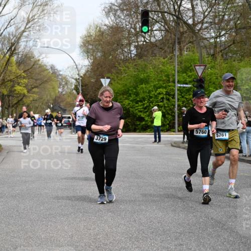 12.04.2026 - 45. Internationalen Wilhelmsburger Insellauf J. Mangold http://msf.ph/oto/9513614 12.04.2026 13:09:28 Ziel 4771, 5586, 5596, 4777, 5641, 5631, 4318, 4911, 4857, 3076, 5682, 5611, 5108, 4288, 5190, 3121, 2337, 3056, 2688, 4776, 2689, 5095, 3571, 5760, 3019, 3440, 5760, 3019, 3440, 5761, 4335, 3807, 4794, 2687, 5090, 5256, 5256, 4419, 5454, 5624, 5005, 3557, 3729, 3890, 5282, 2072, 5130 meine-sportfotos.de