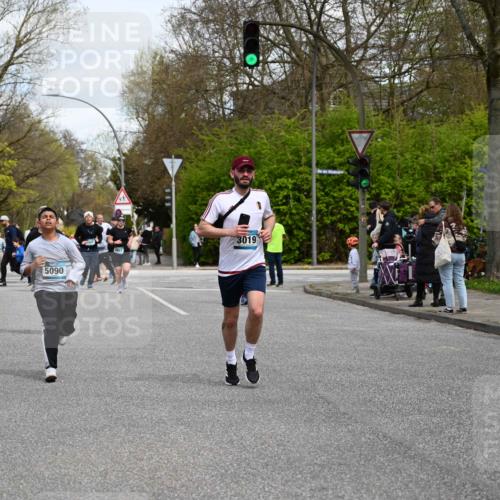 12.04.2026 - 45. Internationalen Wilhelmsburger Insellauf J. Mangold http://msf.ph/oto/9513643 12.04.2026 13:09:32 Ziel 5641, 5631, 4318, 4911, 4857, 3076, 5682, 5611, 5108, 4288, 5190, 3121, 2337, 3056, 2688, 4776, 2689, 5095, 3571, 5760, 3019, 3440, 5761, 4335, 3807, 4794, 2687, 5090, 5256, 4419, 5454, 5624, 5005, 3557, 3557, 3729, 3890, 5282, 2072, 5130, 3004, 2103, 5089, 2001, 4116, 2743 meine-sportfotos.de