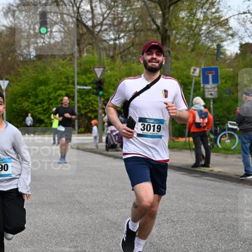 12.04.2026 - 45. Internationalen Wilhelmsburger Insellauf J. Mangold http://msf.ph/oto/9513658 12.04.2026 13:09:34 Ziel 5641, 5631, 4318, 4911, 4857, 3076, 5682, 5611, 5108, 4288, 5190, 3121, 2337, 3056, 2688, 4776, 2689, 5095, 3571, 5760, 3019, 3440, 5761, 4335, 3807, 4794, 2687, 5090, 5256, 4419, 5454, 5624, 5005, 3557, 3729, 3890, 5282, 2072, 5130, 3004, 2103, 5089, 2001, 4116, 2743, 3673, 4961, 3919, 3793, 3549 meine-sportfotos.de
