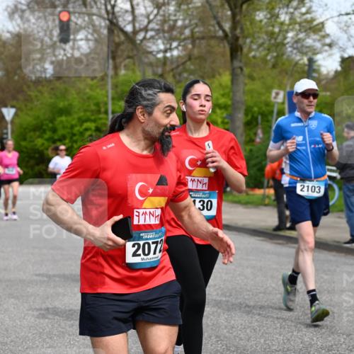 12.04.2026 - 45. Internationalen Wilhelmsburger Insellauf J. Mangold http://msf.ph/oto/9513788 12.04.2026 13:09:55 Ziel 4335, 3807, 4794, 2687, 5090, 5256, 4419, 5454, 5624, 5005, 3557, 3729, 3890, 5282, 2072, 5130, 3004, 2103, 5089, 2001, 4116, 2743, 3673, 4961, 3919, 3793, 3549, 5646, 5287, 4910, 4278, 4935, 2129, 2982, 2121, 2289, 4250, 5612, 3338, 5704, 4578, 4579, 4356, 3445, 3446, 4562, 3654, 3269, 4552 meine-sportfotos.de