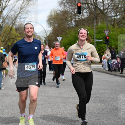12.04.2026 - 45. Internationalen Wilhelmsburger Insellauf J. Mangold http://msf.ph/oto/9513844 12.04.2026 13:10:02 Ziel 3807, 4794, 2687, 5090, 5256, 4419, 5454, 5624, 5005, 3557, 3729, 3890, 5282, 2072, 5130, 3004, 2103, 5089, 2001, 4116, 2743, 3673, 4961, 3919, 3793, 3549, 5646, 5287, 4910, 4910, 4278, 4935, 2129, 2982, 2121, 2289, 4250, 5612, 5612, 3338, 5704, 4578, 4579, 4356, 3445, 3446, 4562, 3654, 3269, 4552, 3285, 3288, 5444, 5443, 5830, 5259, 3407, 3948, 3949 meine-sportfotos.de