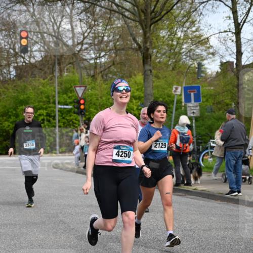 12.04.2026 - 45. Internationalen Wilhelmsburger Insellauf J. Mangold http://msf.ph/oto/9513916 12.04.2026 13:10:11 Ziel 3890, 5282, 2072, 5130, 3004, 2103, 5089, 2001, 4116, 2743, 3673, 4961, 3919, 3793, 3549, 5646, 5287, 4910, 4278, 4935, 2129, 2982, 2121, 2289, 4250, 5612, 3338, 5704, 4578, 4579, 4356, 3445, 3446, 4562, 3654, 3269, 4552, 3285, 3288, 5444, 5443, 5830, 5259, 3407, 3948, 3949, 4540, 2315, 5494, 4909, 5004, 4969, 5762, 4769, 4798 meine-sportfotos.de