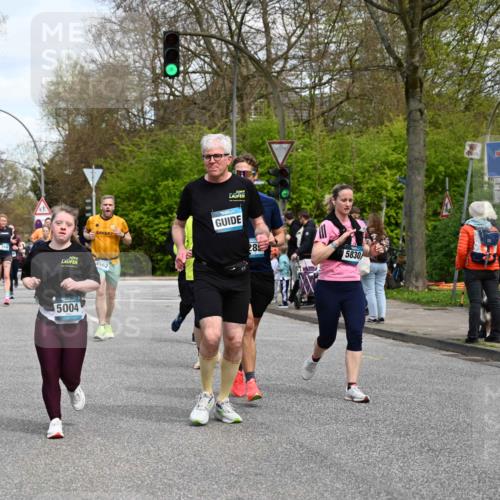 12.04.2026 - 45. Internationalen Wilhelmsburger Insellauf J. Mangold http://msf.ph/oto/9513947 12.04.2026 13:10:17 Ziel 5130, 3004, 2103, 5089, 2001, 4116, 2743, 3673, 4961, 3919, 3793, 3549, 5646, 5287, 4910, 4278, 4935, 2129, 2982, 2121, 2289, 4250, 5612, 3338, 5704, 4578, 4578, 4579, 4356, 3445, 3446, 4562, 3654, 3269, 4552, 3285, 3288, 5444, 5443, 5830, 5259, 3407, 3948, 3949, 4540, 2315, 5494, 4909, 4909, 5004, 4969, 5762, 4769, 4798, 4134, 4799, 5681, 2897, 3462, 5160, 5768 meine-sportfotos.de