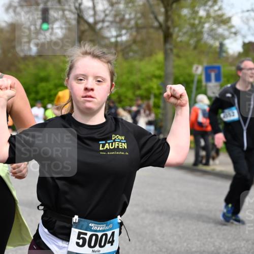 12.04.2026 - 45. Internationalen Wilhelmsburger Insellauf J. Mangold http://msf.ph/oto/9513978 12.04.2026 13:10:20 Ziel 2743, 3673, 4961, 3919, 3793, 3549, 5646, 5287, 4910, 4278, 4935, 2129, 2982, 2121, 2289, 4250, 5612, 3338, 5704, 4578, 4579, 4356, 3445, 3446, 4562, 3654, 3269, 4552, 3285, 3288, 3285, 3288, 5444, 5443, 5830, 5259, 3407, 3948, 3949, 4540, 2315, 5494, 4909, 5004, 4969, 5762, 4769, 4798, 4134, 4799, 5681, 2897, 3462, 5160, 5768, 3243, 4916, 5161, 3211, 5584 meine-sportfotos.de