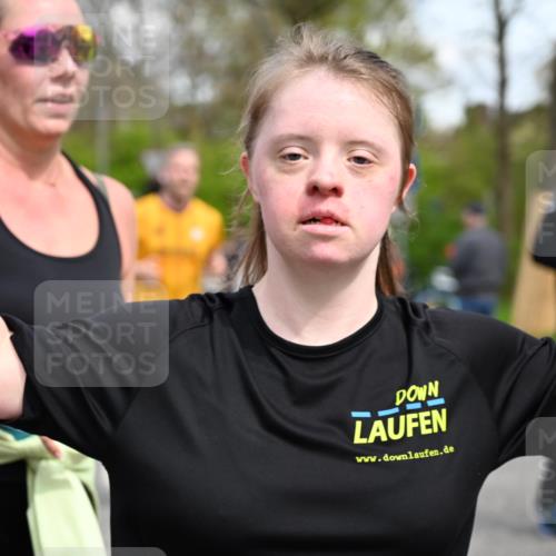 12.04.2026 - 45. Internationalen Wilhelmsburger Insellauf J. Mangold http://msf.ph/oto/9513983 12.04.2026 13:10:20 Ziel 2743, 3673, 4961, 3919, 3793, 3549, 5646, 5287, 4910, 4278, 4935, 2129, 2982, 2121, 2289, 4250, 5612, 3338, 5704, 4578, 4579, 4356, 3445, 3446, 4562, 3654, 3269, 4552, 3285, 3288, 3285, 3288, 5444, 5443, 5830, 5259, 3407, 3948, 3949, 4540, 2315, 5494, 4909, 5004, 4969, 5762, 4769, 4798, 4134, 4799, 5681, 2897, 3462, 5160, 5768, 3243, 4916, 5161, 3211, 5584 meine-sportfotos.de