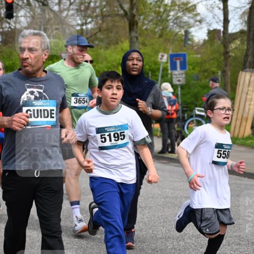 12.04.2026 - 45. Internationalen Wilhelmsburger Insellauf J. Mangold http://msf.ph/oto/9514040 12.04.2026 13:10:28 Ziel 4278, 4935, 2129, 2982, 2121, 2289, 4250, 5612, 3338, 5704, 4578, 4579, 4356, 3445, 3446, 4562, 3654, 3269, 4552, 3285, 3288, 5444, 5443, 5830, 5259, 3407, 3948, 3949, 4540, 2315, 5494, 5494, 4909, 5004, 4969, 5762, 4769, 4798, 4134, 4799, 5681, 2897, 3462, 5160, 5160, 5768, 3243, 4916, 5161, 3211, 5584, 4770, 5246, 2926, 2927, 5195, 4692, 5417, 5199, 2889, 2714 meine-sportfotos.de