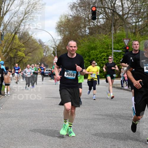 12.04.2026 - 45. Internationalen Wilhelmsburger Insellauf J. Mangold http://msf.ph/oto/9514251 12.04.2026 13:11:19 Ziel 4216, 4895, 3932, 2114, 2519, 2113, 2076, 4106, 3247, 5180, 3101, 3734, 4796, 2461, 4810, 3994, 4558, 3573, 4427, 2844, 3115, 4726, 4051, 3115, 4726, 4051, 2827, 2825, 4985, 4193, 3643, 5525, 5403, 2084, 5772, 3733, 4730, 3969, 4730, 3969, 3055, 4664, 2396, 3079, 3138, 5402, 2136, 4683, 5640, 4480 meine-sportfotos.de