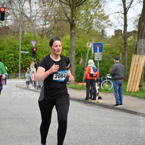 12.04.2026 - 45. Internationalen Wilhelmsburger Insellauf J. Mangold http://msf.ph/oto/9514326 12.04.2026 13:11:30 Ziel 3101, 3734, 4796, 2461, 4810, 3994, 4558, 3573, 4427, 2844, 3115, 4726, 4051, 2827, 2825, 4985, 4193, 3643, 5525, 5403, 2084, 5772, 3733, 4730, 3969, 3055, 4664, 2396, 3079, 3138, 5402, 2136, 4683, 5640, 5640, 4480, 4987, 2445, 4930, 2024, 4328, 4276, 5031, 4532, 2742 meine-sportfotos.de