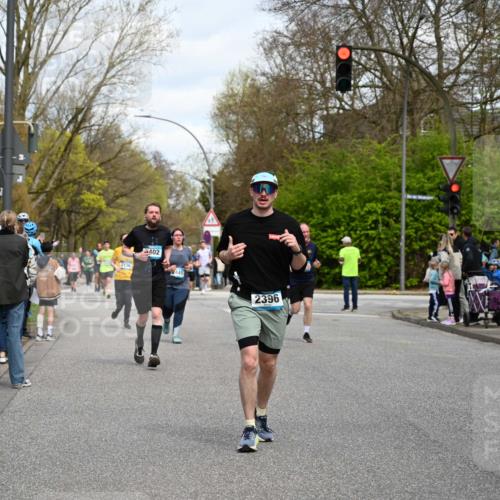 12.04.2026 - 45. Internationalen Wilhelmsburger Insellauf J. Mangold http://msf.ph/oto/9514351 12.04.2026 13:11:34 Ziel 4796, 2461, 4810, 3994, 4558, 3573, 4427, 2844, 3115, 4726, 4051, 2827, 2825, 4985, 4193, 3643, 5525, 5403, 2084, 5772, 3733, 4730, 3969, 3055, 4664, 2396, 3079, 3138, 5402, 2136, 4683, 5640, 4480, 4987, 2445, 4930, 4930, 2024, 4328, 4276, 5031, 4532, 2742, 5437 meine-sportfotos.de