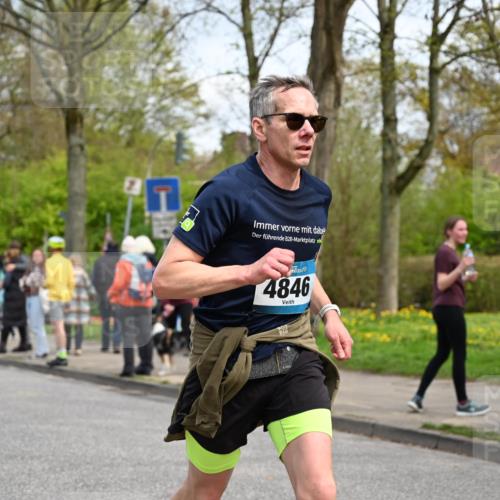 12.04.2026 - 45. Internationalen Wilhelmsburger Insellauf J. Mangold http://msf.ph/oto/9514548 12.04.2026 13:12:08 Ziel 4480, 4987, 2445, 4930, 2024, 4328, 4276, 5031, 4532, 2742, 5437, 4847, 4846, 4850, 4550, 3914, 2545, 3352, 3348, 5750, 5750, 5855, 2280, 3441, 5674, 4841, 2275, 4671, 4627, 4628, 3638 meine-sportfotos.de
