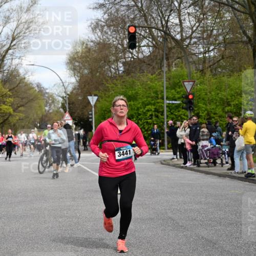12.04.2026 - 45. Internationalen Wilhelmsburger Insellauf J. Mangold http://msf.ph/oto/9514636 12.04.2026 13:12:22 Ziel 4847, 4846, 4850, 4550, 3914, 2545, 3352, 3348, 5750, 5855, 2280, 3441, 5674, 4841, 2275, 4671, 4627, 4628, 3638, 4385, 2274, 4919, 4720, 4721, 2998, 4693, 3519, 4970, 3686 meine-sportfotos.de