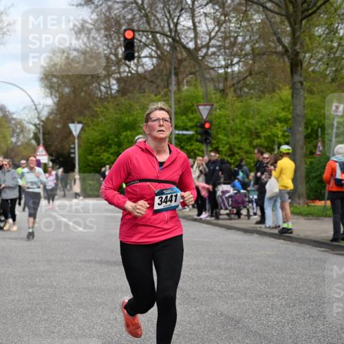 12.04.2026 - 45. Internationalen Wilhelmsburger Insellauf J. Mangold http://msf.ph/oto/9514644 12.04.2026 13:12:23 Ziel 4847, 4846, 4850, 4550, 3914, 2545, 3352, 3348, 5750, 5855, 2280, 3441, 5674, 4841, 2275, 4671, 4627, 4628, 3638, 4385, 2274, 4919, 4720, 4721, 2998, 4693, 3519, 4970, 3686 meine-sportfotos.de