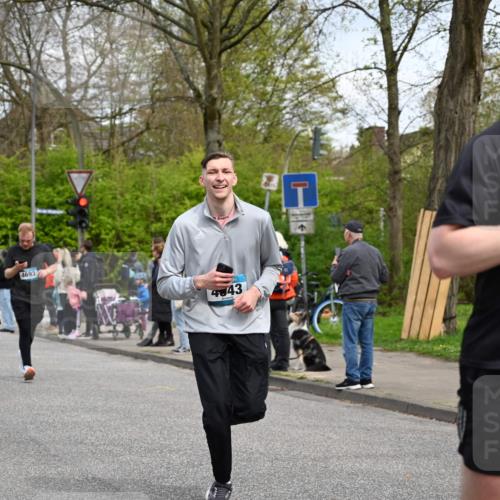 12.04.2026 - 45. Internationalen Wilhelmsburger Insellauf J. Mangold http://msf.ph/oto/9514811 12.04.2026 13:12:48 Ziel 3441, 5674, 4841, 2275, 4671, 4627, 4628, 3638, 4385, 2274, 4919, 4720, 4721, 2998, 4693, 3519, 4970, 3686, 4643, 2877, 5265, 5266, 4648, 2026, 5457, 4320, 4249, 3033, 2470, 4364, 3942, 5221, 3540, 3933, 3935, 3935, 3805, 5158, 5157, 2462, 4533, 5693, 5637 meine-sportfotos.de