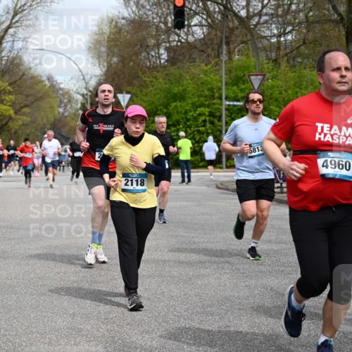 12.04.2026 - 45. Internationalen Wilhelmsburger Insellauf J. Mangold http://msf.ph/oto/9515198 12.04.2026 13:14:29 Ziel 5418, 5481, 4228, 4573, 3360, 3443, 3469, 2107, 4421, 5242, 3425, 5142, 4852, 2430, 5813, 4747, 3773, 5602, 4960, 4418, 5156, 4111, 3306, 3328, 2772, 5348, 4837, 4838, 5348, 4837, 4838, 4669, 2110, 4695, 2815, 2785 meine-sportfotos.de