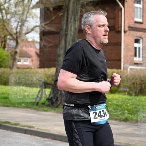 12.04.2026 - 45. Internationalen Wilhelmsburger Insellauf J. Mangold http://msf.ph/oto/9515225 12.04.2026 13:14:33 Ziel 4573, 3360, 3443, 3469, 2107, 4421, 5242, 3425, 5142, 4852, 2430, 5813, 4747, 3773, 5602, 4960, 4418, 4418, 5156, 4111, 3306, 3328, 2772, 5348, 4837, 4838, 4669, 2110, 4695, 2815, 2785, 2043, 2118, 5755, 5029 meine-sportfotos.de