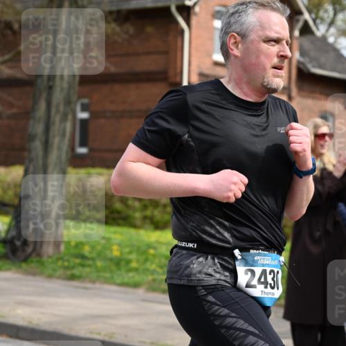 12.04.2026 - 45. Internationalen Wilhelmsburger Insellauf J. Mangold http://msf.ph/oto/9515227 12.04.2026 13:14:33 Ziel 4573, 3360, 3443, 3469, 2107, 4421, 5242, 3425, 5142, 4852, 2430, 5813, 4747, 3773, 5602, 4960, 4418, 4418, 5156, 4111, 3306, 3328, 2772, 5348, 4837, 4838, 4669, 2110, 4695, 2815, 2785, 2043, 2118, 5755, 5029 meine-sportfotos.de