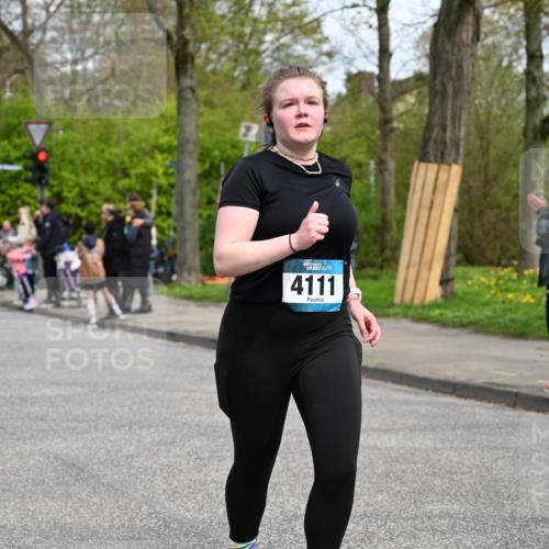 12.04.2026 - 45. Internationalen Wilhelmsburger Insellauf J. Mangold http://msf.ph/oto/9515263 12.04.2026 13:14:38 Ziel 3360, 3443, 3469, 2107, 4421, 5242, 3425, 5142, 4852, 2430, 5813, 4747, 3773, 5602, 4960, 4418, 5156, 4111, 3306, 3328, 3306, 3328, 2772, 5348, 4837, 4838, 4669, 2110, 4695, 2815, 2785, 2043, 2118, 5755, 5029, 4662, 4663, 4559, 3308 meine-sportfotos.de